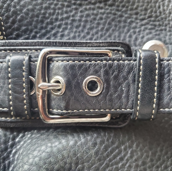 Coach - Picture 8 of 16